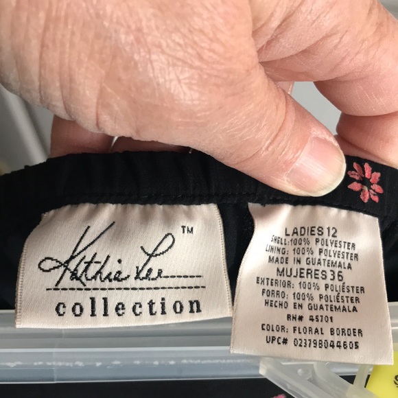 Women’s Semi-Sheer Floral Skirt - Picture 9 of 9